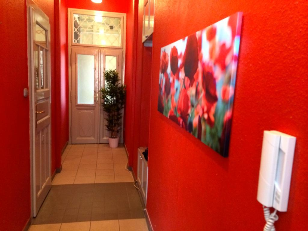 Budget Apartment By Hi5 - Oktober 6 Str 4 Budapest Eksteriør bilde